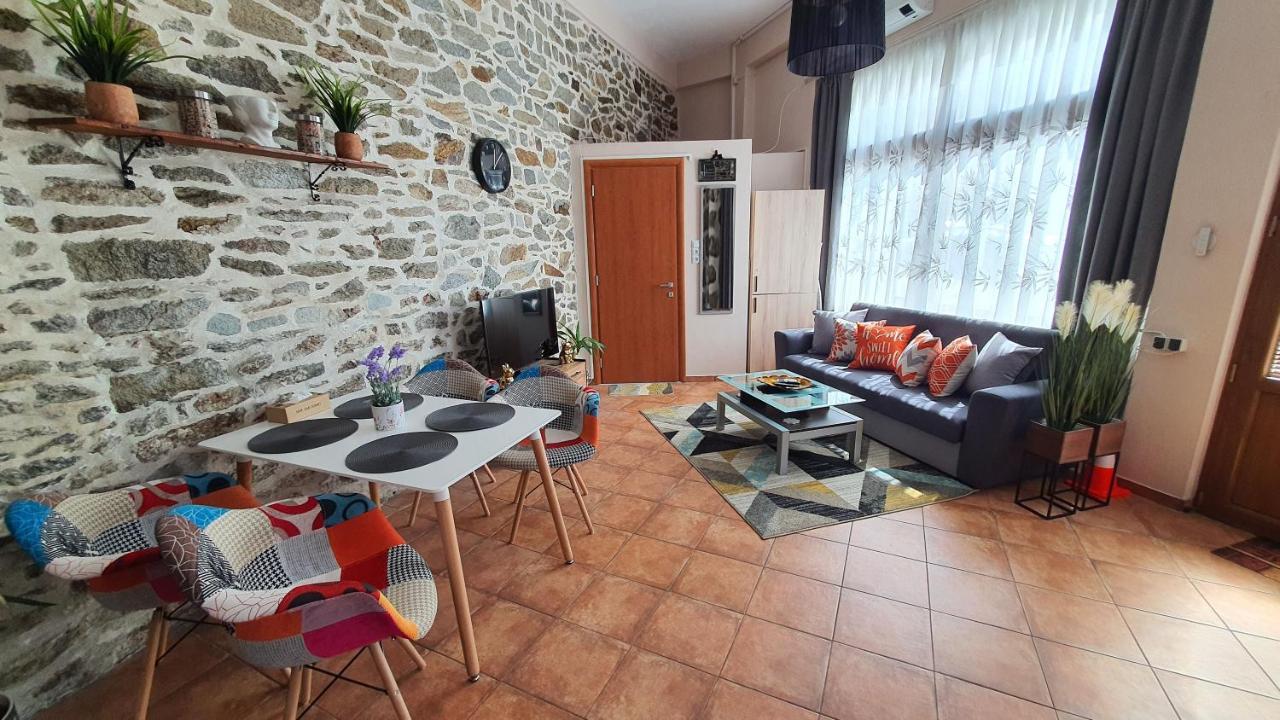 Art Studio Center Kavala Buitenkant foto